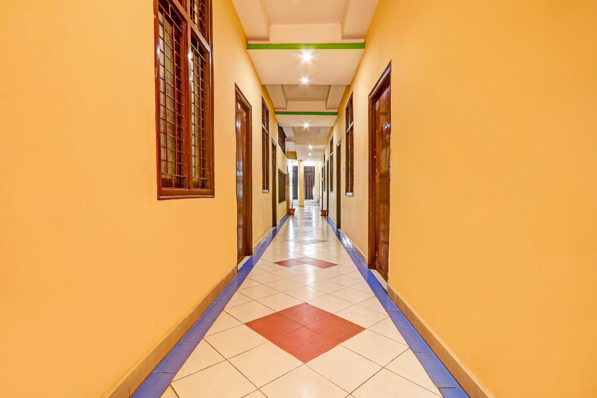 Oyo Flagship Hotel Samruddhi Lodge Nirmal  Luaran gambar